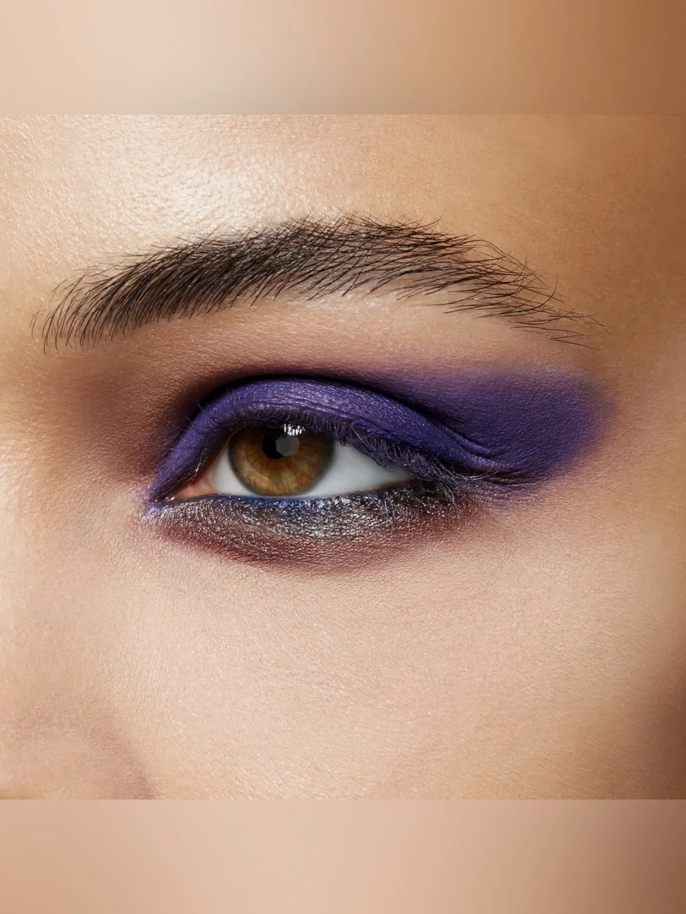 MAC Cosmetics Satin Eyeshadow Single - Shock-a-holic